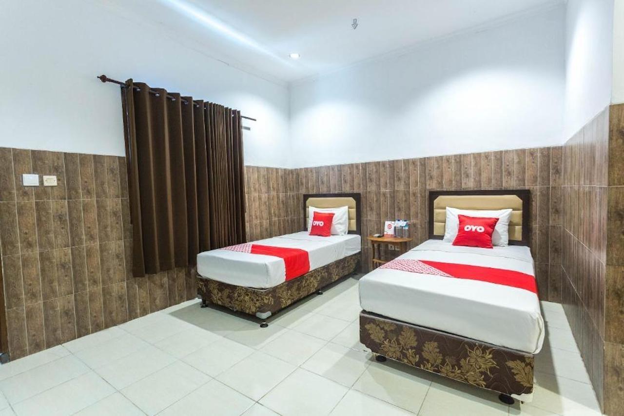 Hotel Bumi Aditya Сенггігі Екстер'єр фото