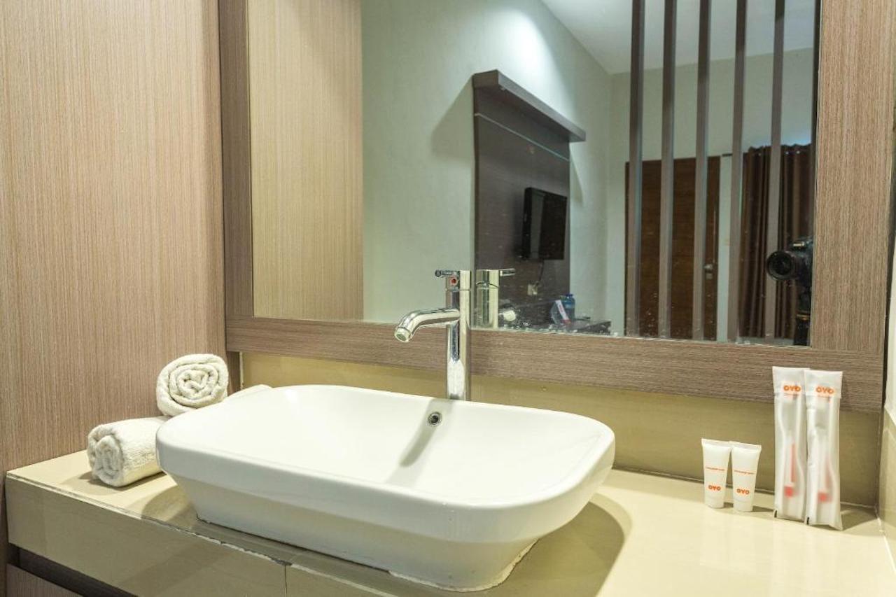 Hotel Bumi Aditya Сенггігі Екстер'єр фото
