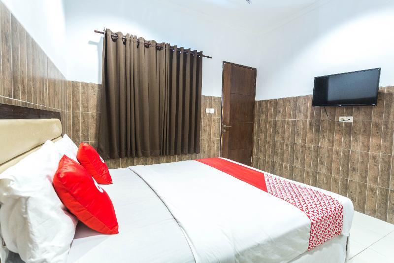 Hotel Bumi Aditya Сенггігі Екстер'єр фото