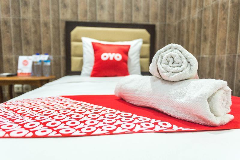 Hotel Bumi Aditya Сенггігі Екстер'єр фото