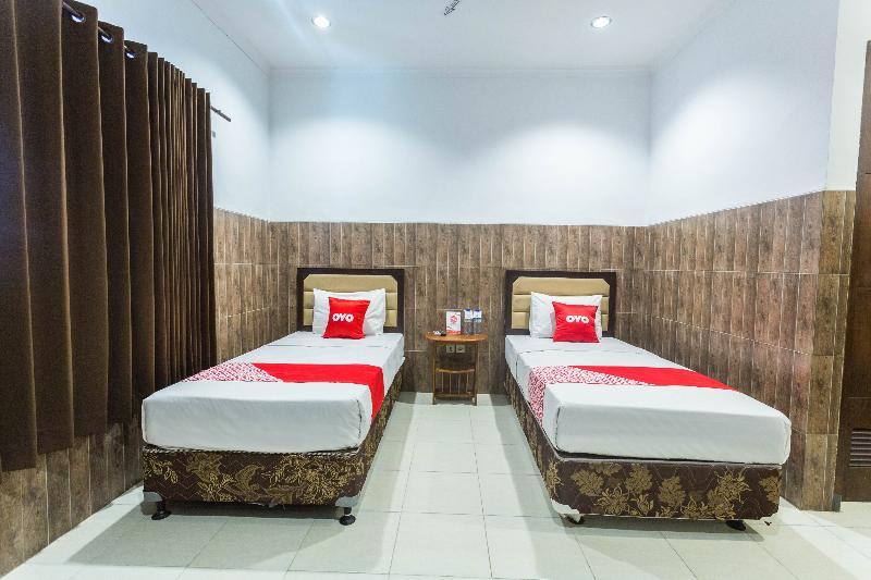 Hotel Bumi Aditya Сенггігі Екстер'єр фото